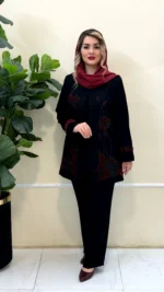 مانتو کرپ کنزو با گلدوزی مخمل و جواهردوزی چشم‌نواز