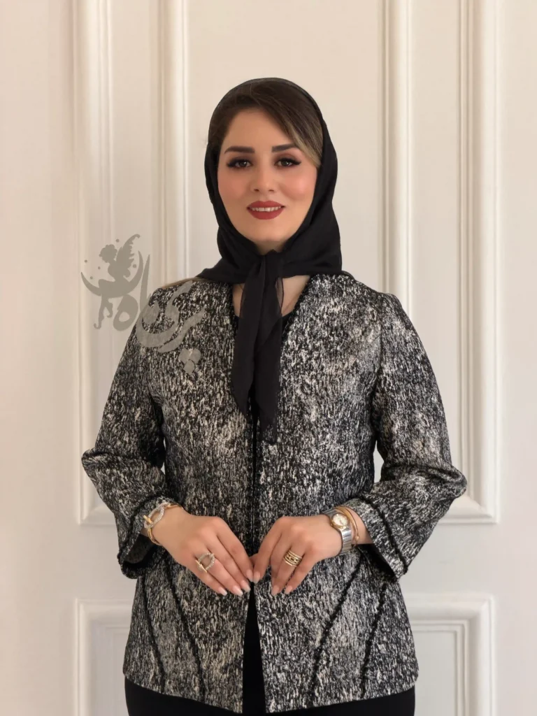 ترکیب زیبای پارچه ژاکارد و جزئیات درخشان