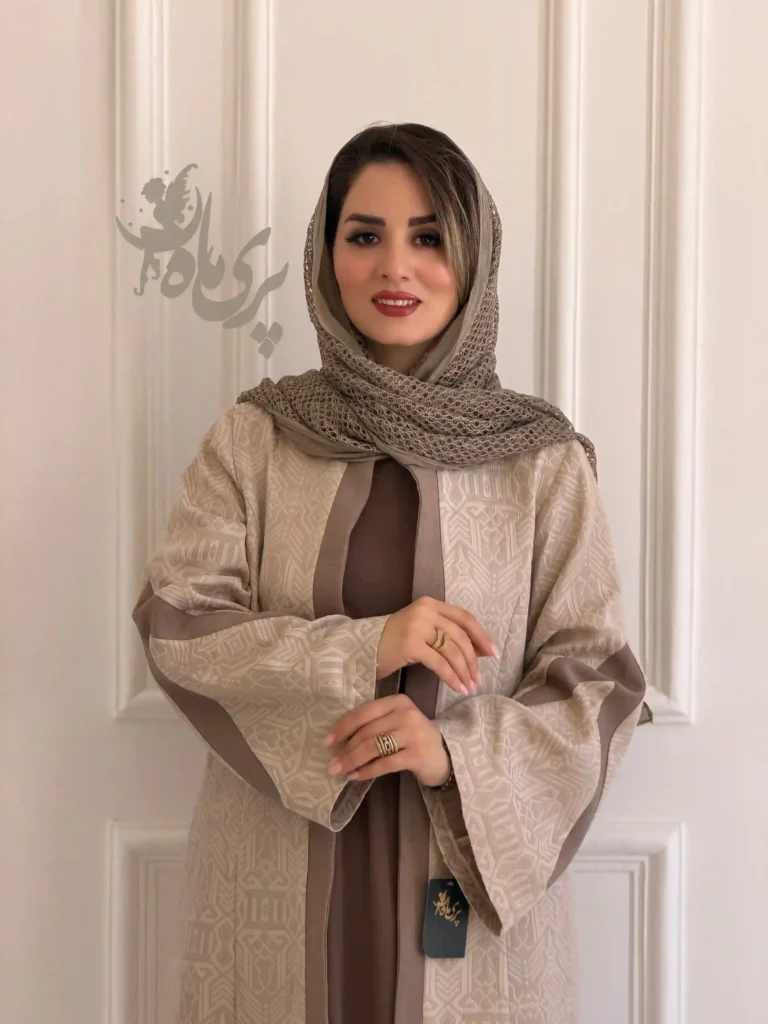 مانتویی راحت با پارچه ژاکارد پنبه‌ای مناسب روزهای گرم