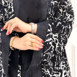 طراحی جذاب با فرم مناسب و تنخور عالی