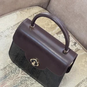 👜 کیف ۱۶۶