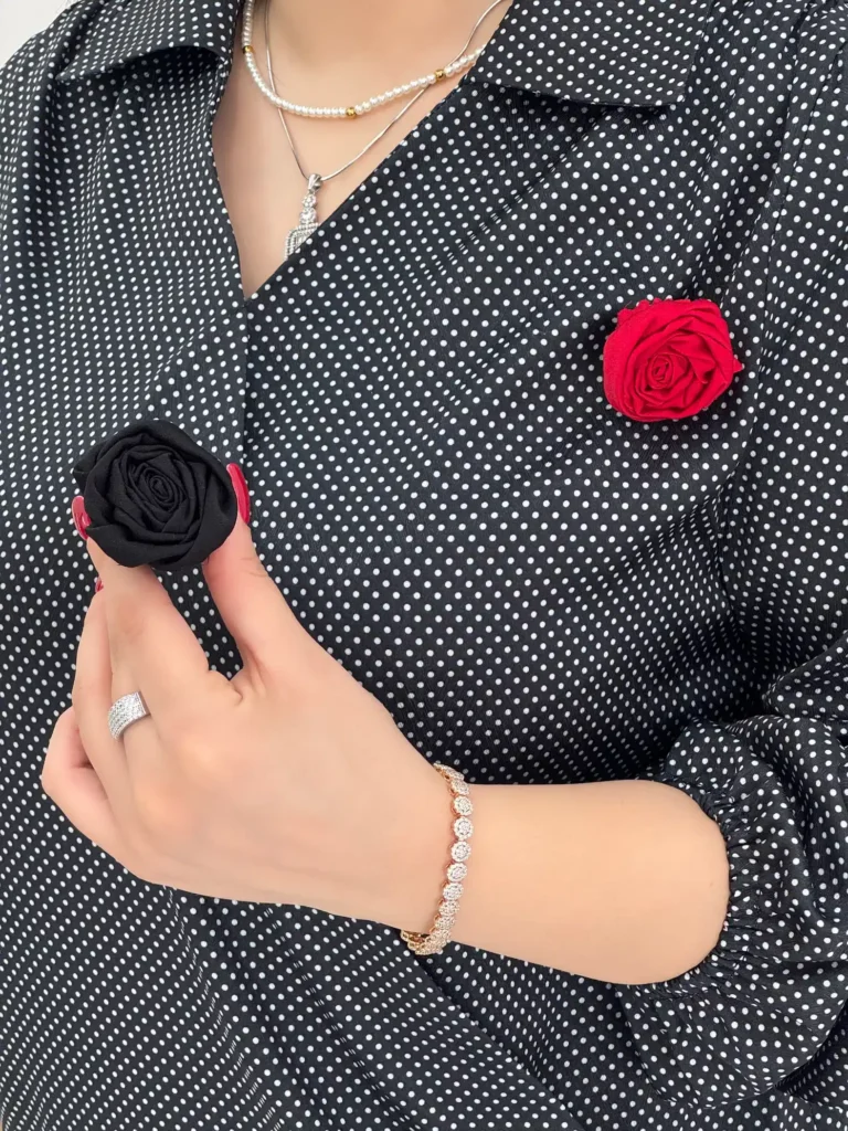👚 شومیز نوریچلی خال‌خالی